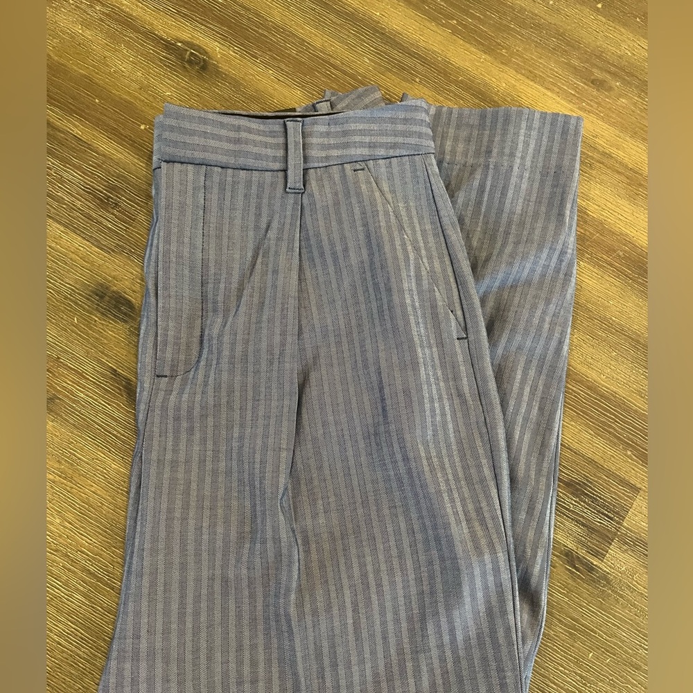 BNWT Banana Republic High-rIse tapered pant